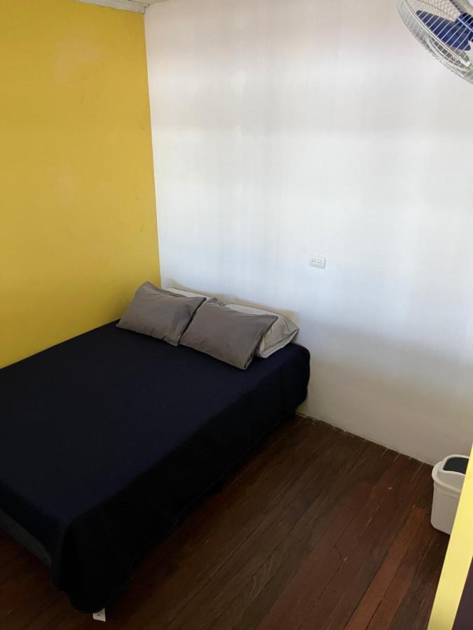 El Parque Bed And Breakfast Alajuela ภายนอก รูปภาพ