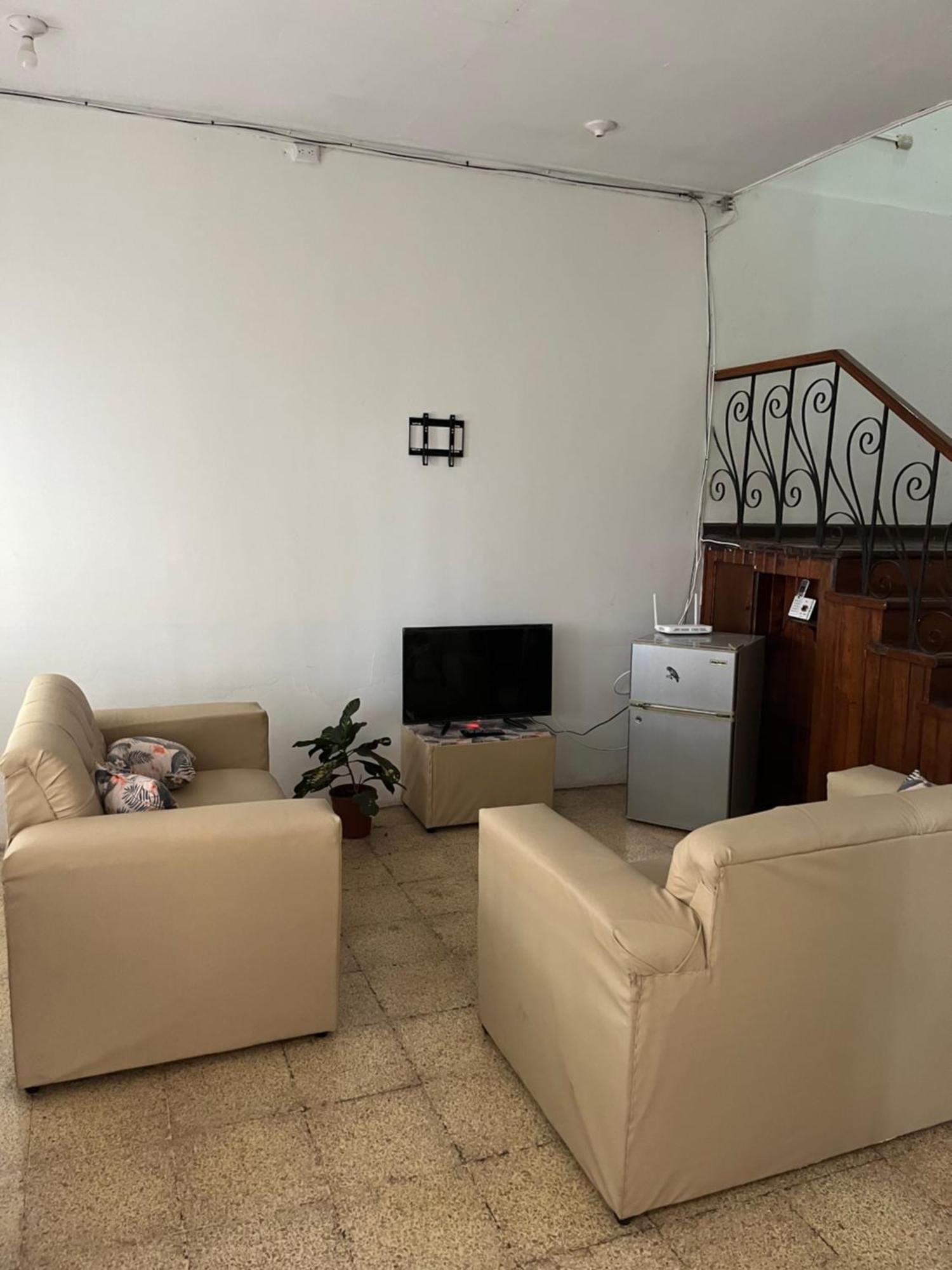 El Parque Bed And Breakfast Alajuela ภายนอก รูปภาพ
